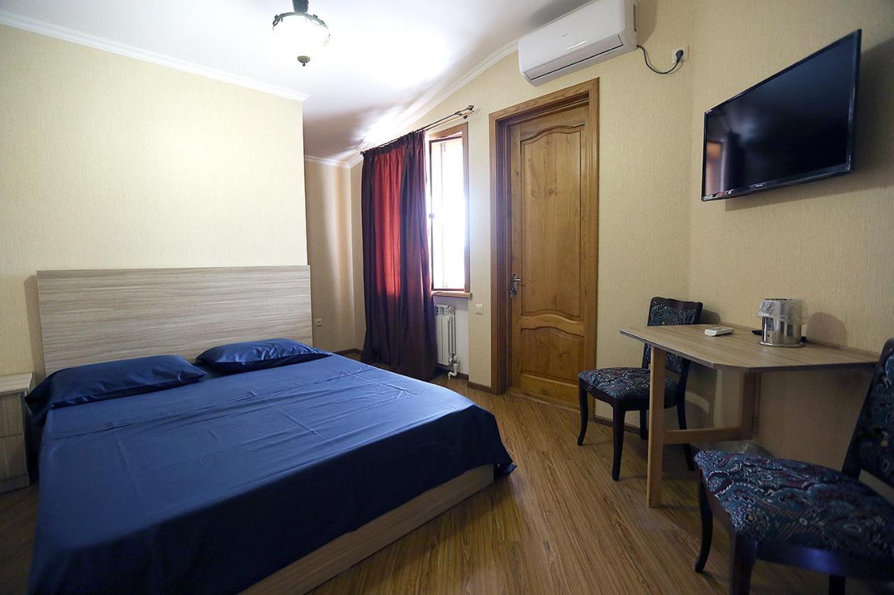 Center Villa Kutaiszi Kültér fotó